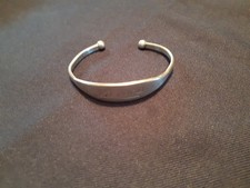 Bracelet argent massif gravé