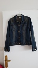 BLOUSON JEAN BLEU. DOS PAPILLON. TAILLE: 40.