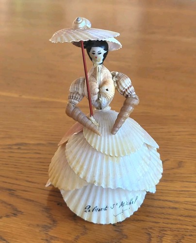 Poupée figurine - poupée, en