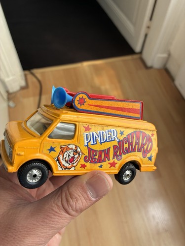 Corgi toys pinder - jean, richard