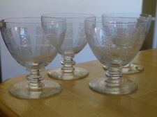 4 ANCIENS VERRES A VIN CRISTAL DANS LE GOUT DE BACCARAT ART DECO ht 7,5 cm