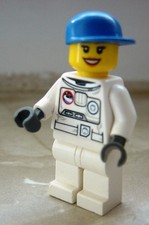 Lego city Figurine Astronaute Femme Space set 3368 cty 225 centre spatial
