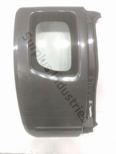 PORTE ARRIERE DROITE NISSAN NAVARA 1 82100ZL40B / NE 8976