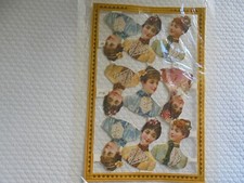 chromos découpis planche à découper sous emballage