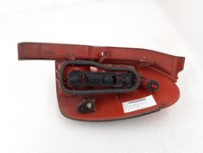 Feu arriere principal gauche