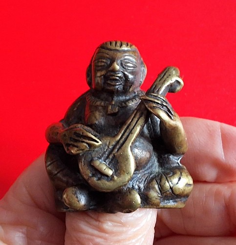 Ancienne petite figurine - ancienne,