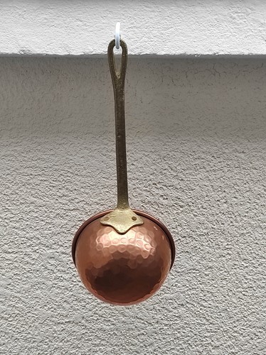 Grosse ancienne louche - grosse, en