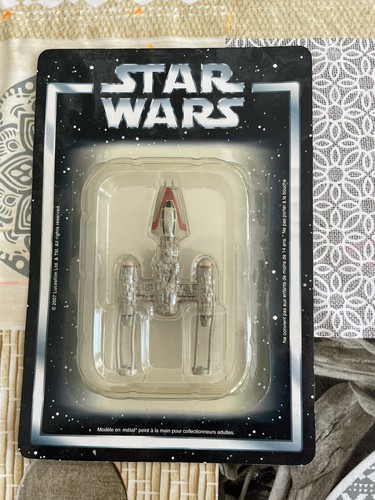 Lot trois figurines star - de,