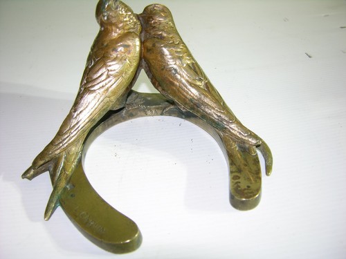 Bronze carvin couple - l,
