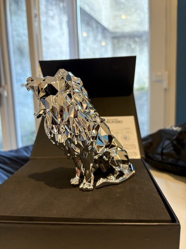 Sculpture roaring lion - sculpture, "roaring