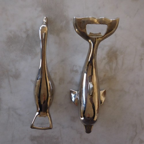 Bouchons décapsuleurs - bouchons,