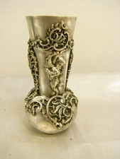 ?? ANCIEN VASE MINIATURE MAISON POUPÉE MÉTAL ARGENTE ANGELOT CUPIDON