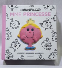 LA FABRIQUE A BISCUITS MME PRINCESSE coffret avec recettes et moule métal