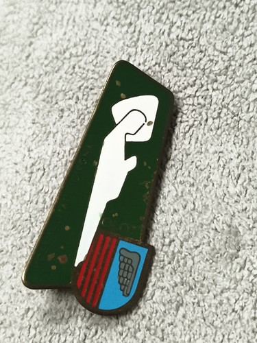 Ancienne médaille émaillée