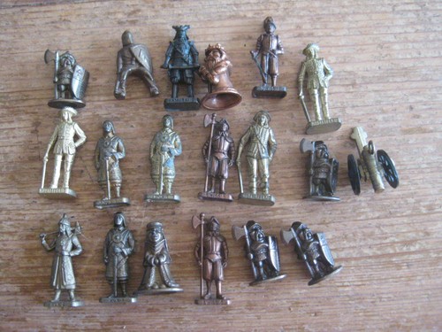 Figurines kinder metal x19 - figurines,