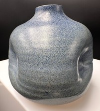 Vase pincé à petit col en