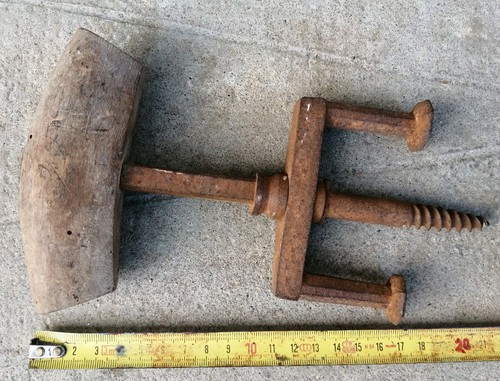 Old tool outil - o5-,