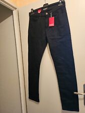 Jean femme taille 32/34 neuf "Esprit"