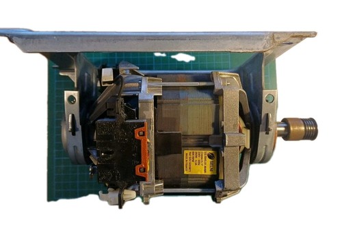 Moteur 52x5871 selni lave - moteur,