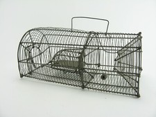 Ancien piège à rongeurs, fil