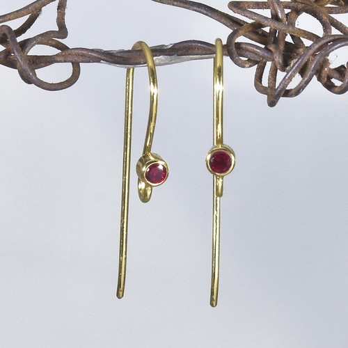 Rubis rouge 18k or vermillon - rubis,