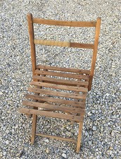 Ancienne chaise pliante en