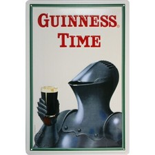 Plaque métal publicitaire 20x30cm bombée en relief  :  GUINNESS ARMURE