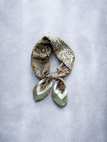 Foulard carré vert kaki - foulard,