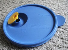 Tupperware Crystal Wave