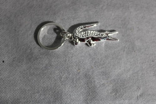 Lacoste porte clé collector - porte,