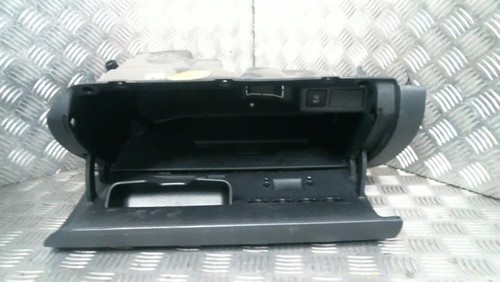 Boite gants volkswagen polo - boite,