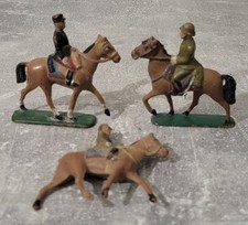Lot De 3 Soldats A Cheval