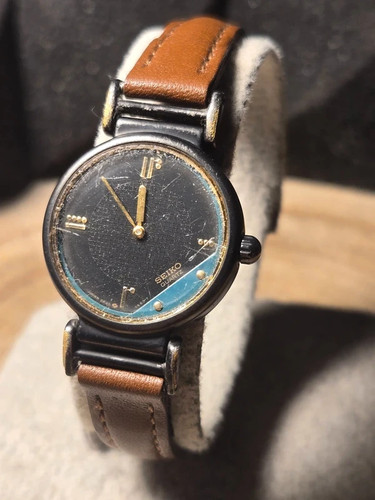 Seiko quartz vintage 5y30 0490 - seiko,