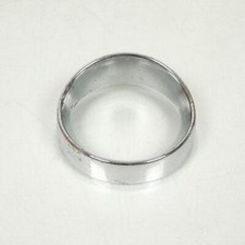 Entourage de compteur chromé