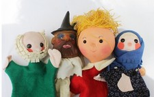 Lot de 4 marionnettes