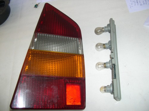 Feu clignotant arriere droit - clignotant,