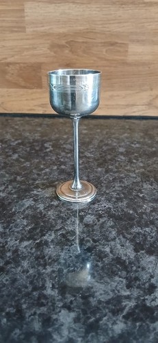 Verre liqueur ancien en - à,