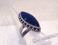 Importante bague marquise en argent 925 poinçonnée et lapis lazuli du Népal T54