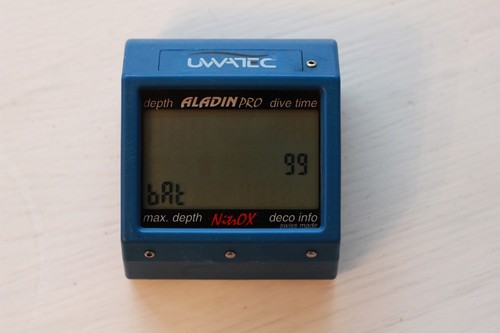Remplacement pile uwatec - remplacement,
