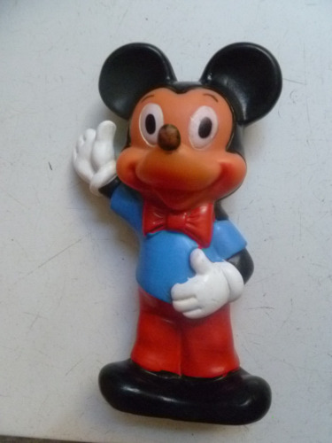 Pouet mickey walt - ,