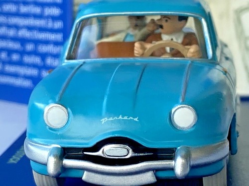 Voiture tintin taxi panhard - le,