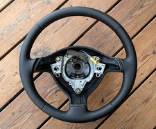 Volant CUIR NEUF pour