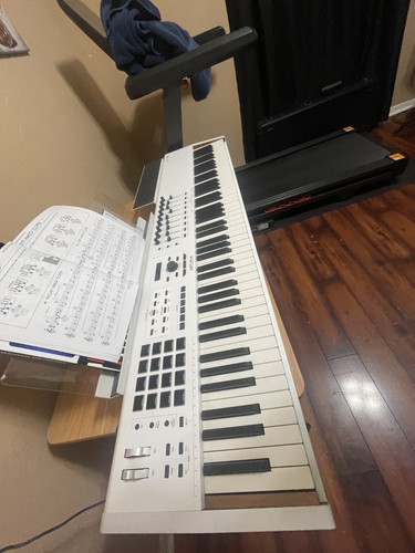 Arturia keylab key keyboard - arturia,