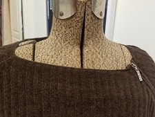 LADIES MAHOGANY CAPPAGALLO  SWEATER  SIZE L White Crystal side zip pull msrp $40