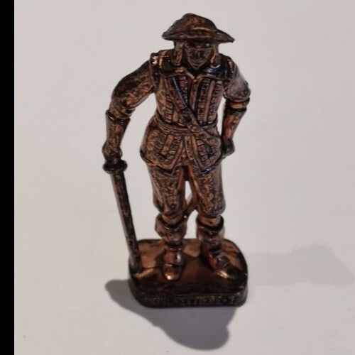 Kinder metal figurine - kinder,