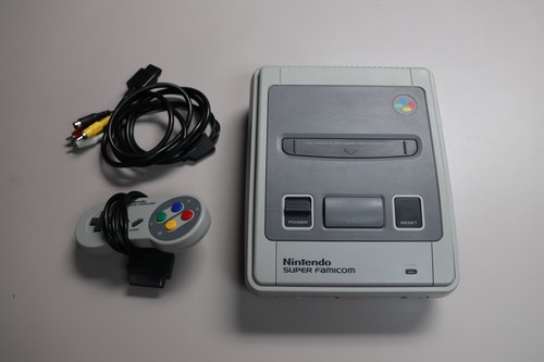 Nintendo super famicom console - famicom,