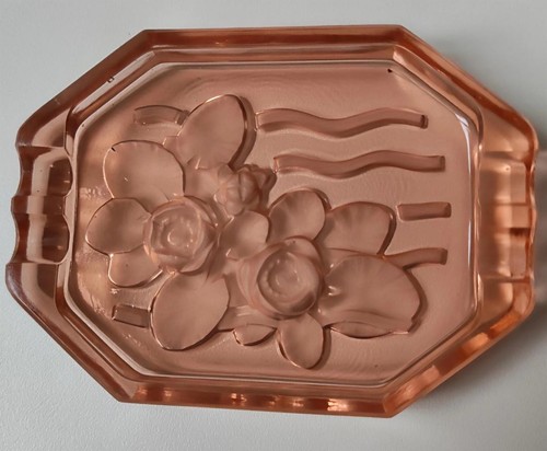 Cendrier verre moulé rose - verre,