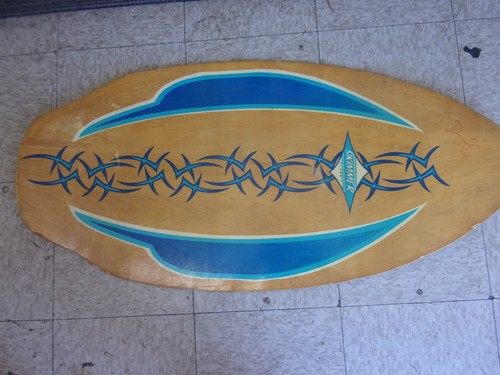 Signed wood skimmer classic - signed,