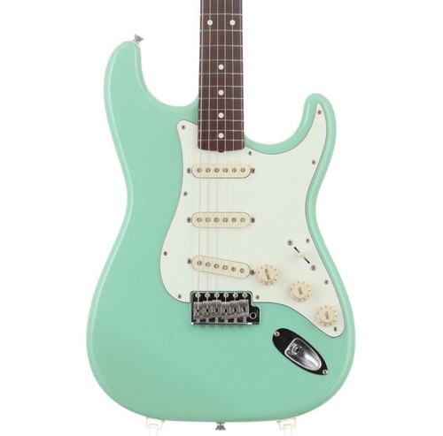 Fender japan exclusive classic - japan,