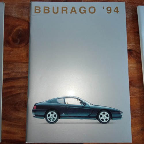 Catalogue détaillant format